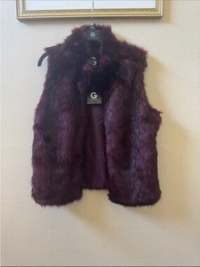 NWT Guess faux fur burgundy vest jacket